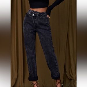 12th tribe Dylan black cross over jeans